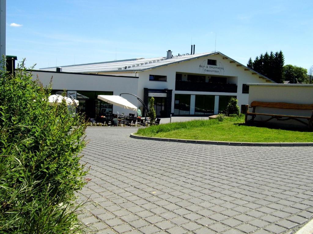 Reit- Und Sporthotel Eibenstock Εξωτερικό φωτογραφία